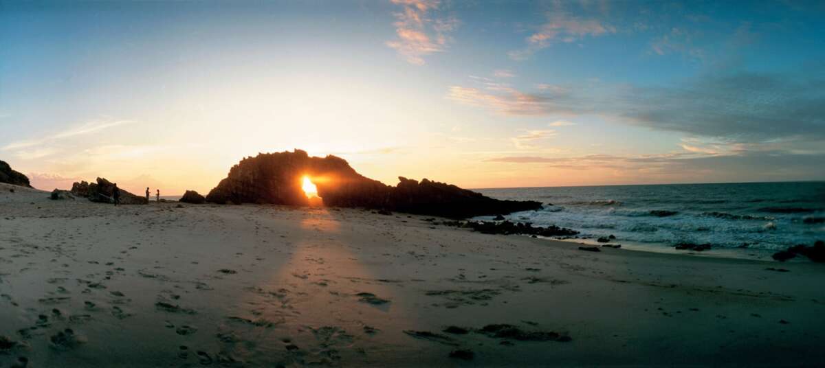 Pedra furada Jericoacoara 1200x536